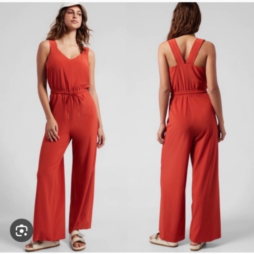 NWT Athleta Savannah Jumpsuit, black, size 6 - Picture 5 of 6
